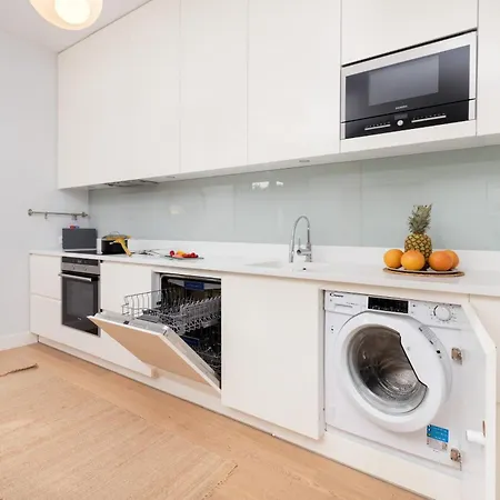 דירה Neptun Park Spacious 3-bedroom By Renters גדנסק
