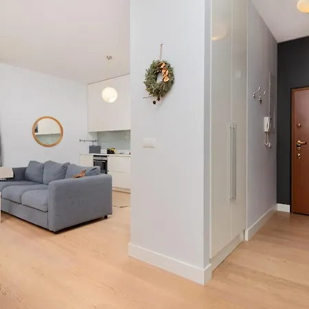 Neptun Park Spacious 3-bedroom By Renters גדנסק