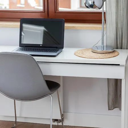Neptun Park Spacious 3-bedroom By Renters شقة *