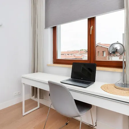 Neptun Park Spacious 3-bedroom By Renters *