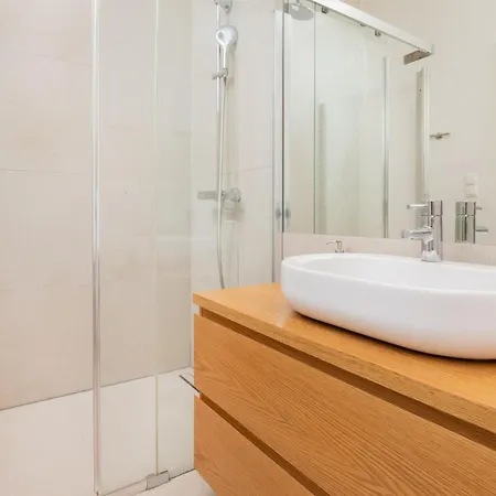 דירה Neptun Park Spacious 3-bedroom By Renters *
