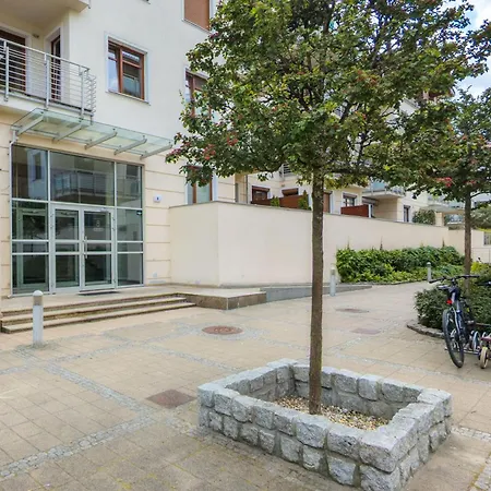 Neptun Park Spacious 3-bedroom By Renters * גדנסק